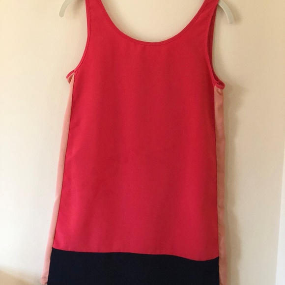 Coral and Navy Shift Dress - Picture 4 of 5
